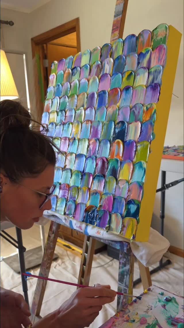 Post 2 by Artist 🍭Melissa Ellis on Instagram (video)