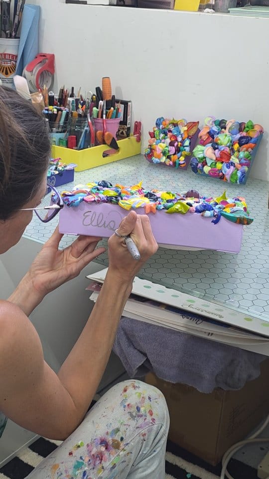 Post 7 by Artist 🍭Melissa Ellis on Instagram (video)