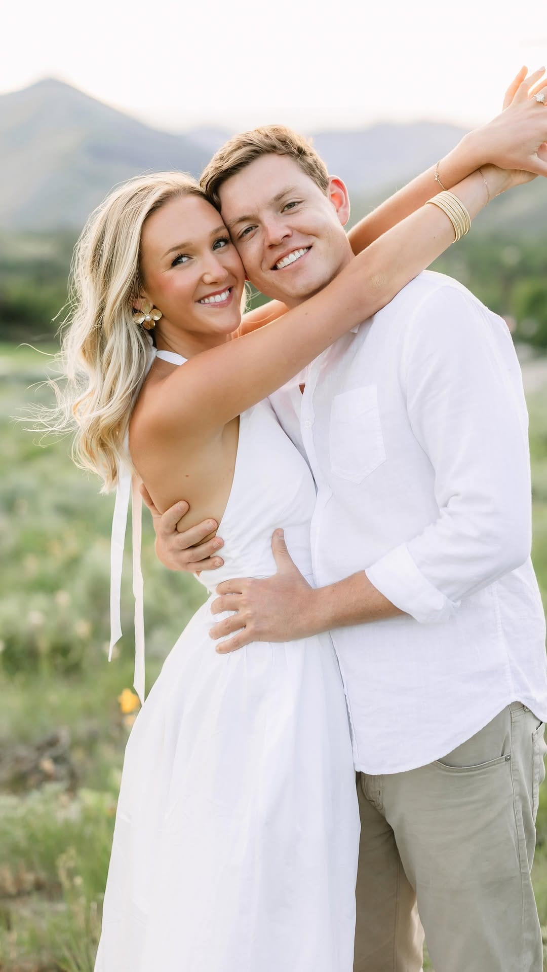 Post 4 by Sav 🕊️| Idaho + Destination Wedding Photographer on Instagram (video)