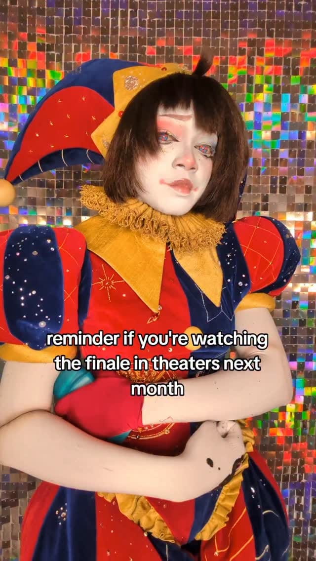 Post 3 by j'adore cosplay on Instagram (video)