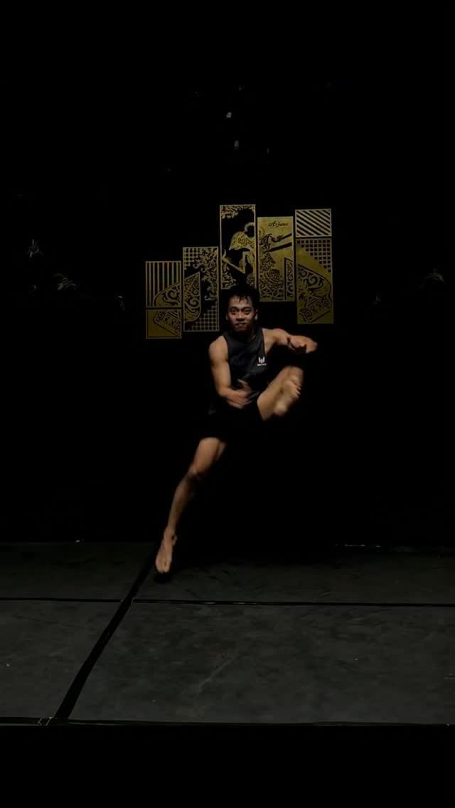 Post 7 by Cahyo Sandhidea on Instagram (video)