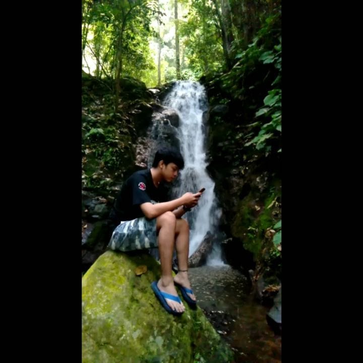 Post 8 by Apri Yd on Instagram (video)