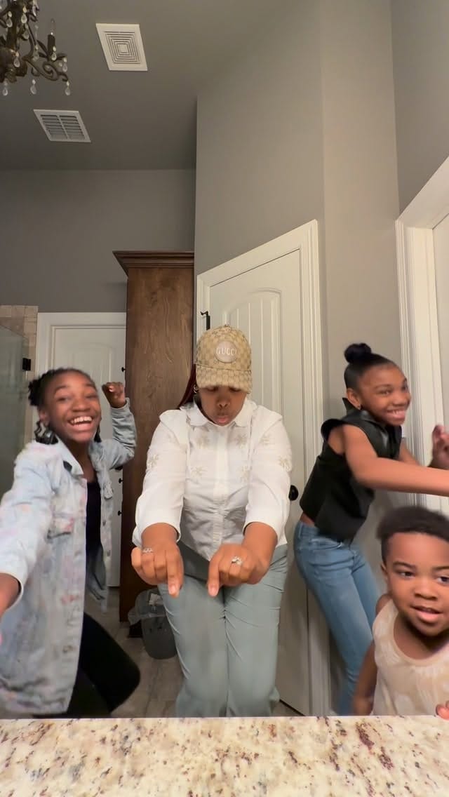 Post 5 by William Taylor on Instagram (video)