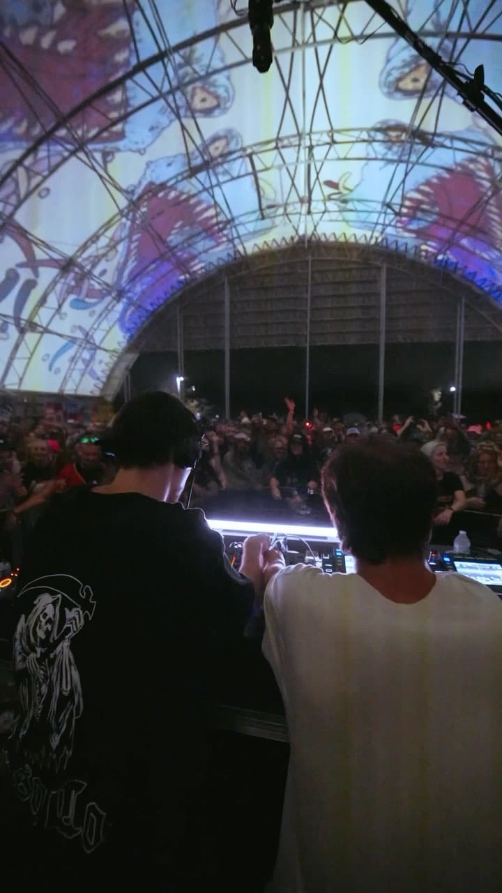 Post 6 by Carlos | Darkslides | Pe$o on Instagram (video)