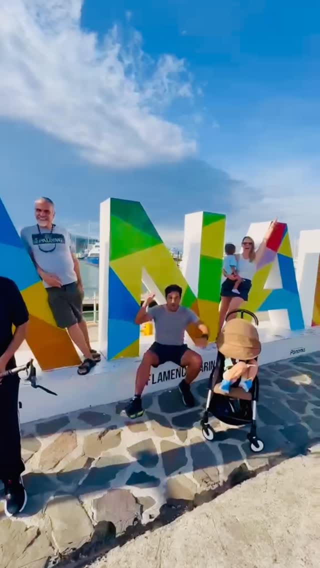 Post 1 by TRAVEL FAMILY 🚐✈️ Lauren, Daniel, Dash + Jett on Instagram (video)