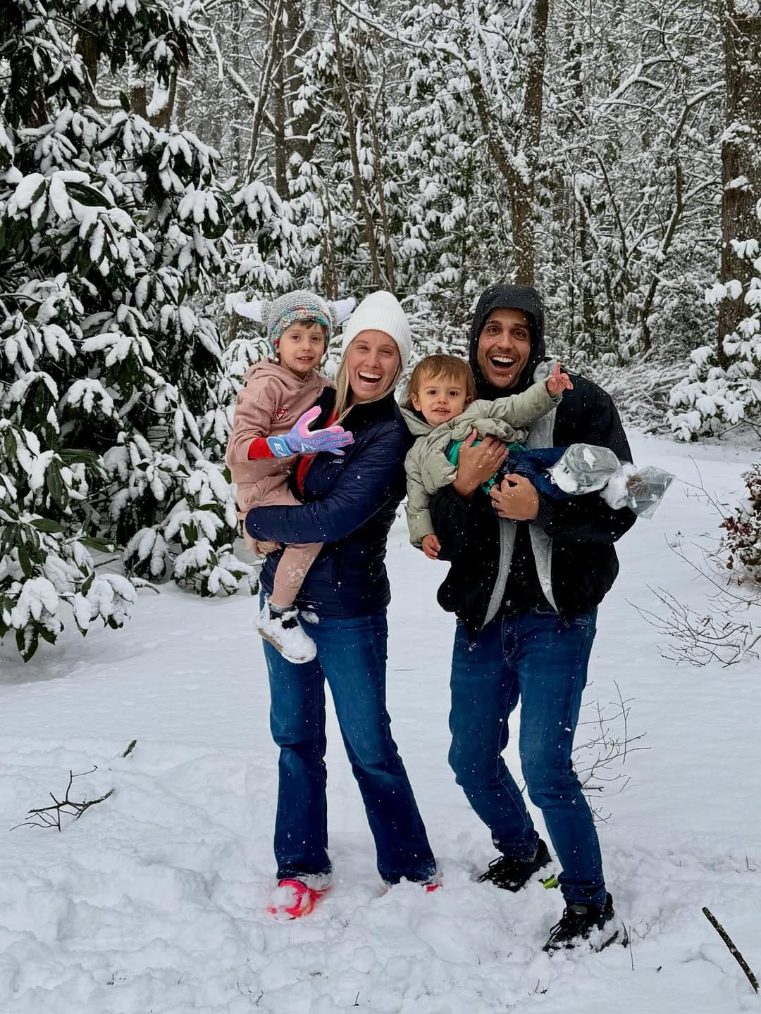 Post 3 by TRAVEL FAMILY 🚐✈️ Lauren, Daniel, Dash + Jett on Instagram (carousel)