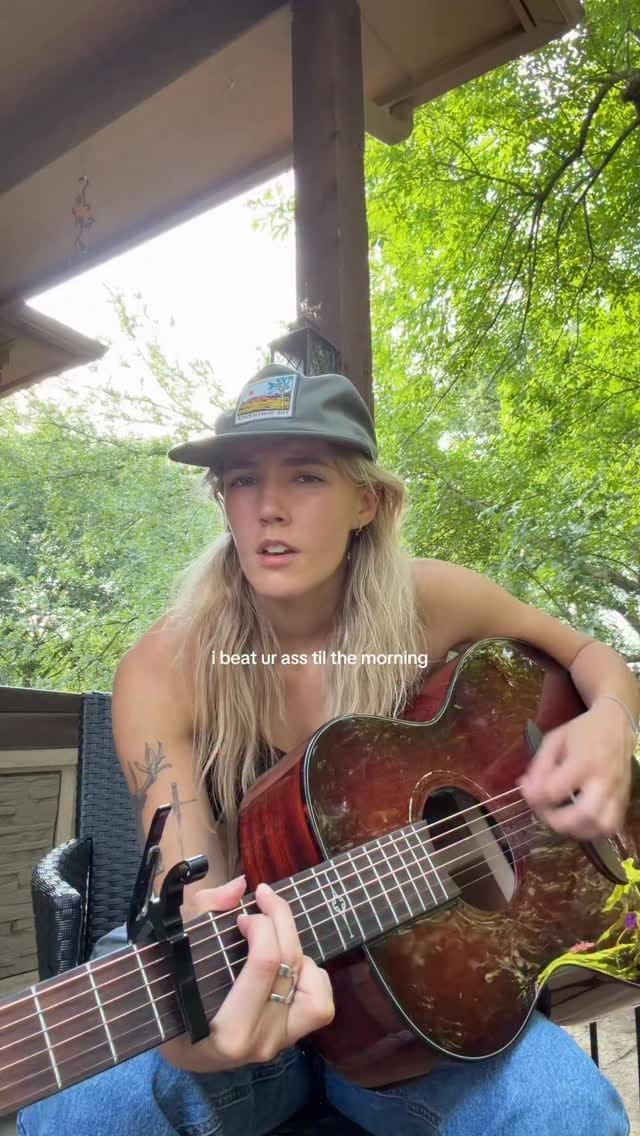 Post 6 by K A Y L I on Instagram (video)