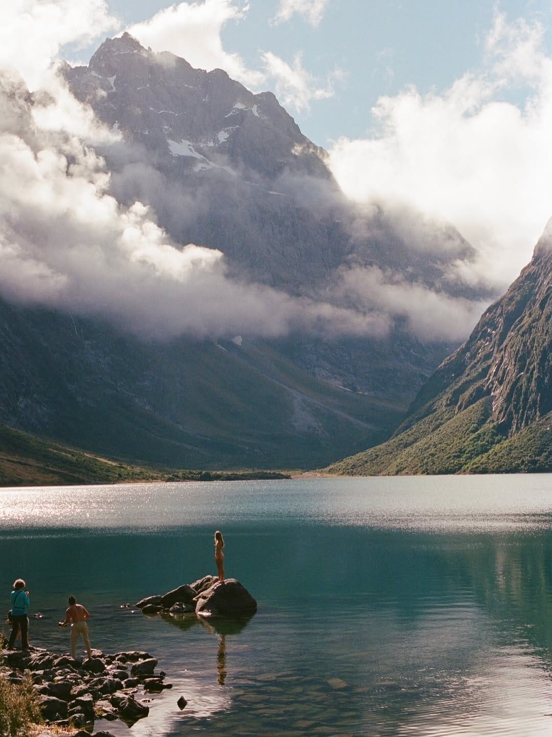 Post 4 by Diego Moreno on Instagram (carousel)