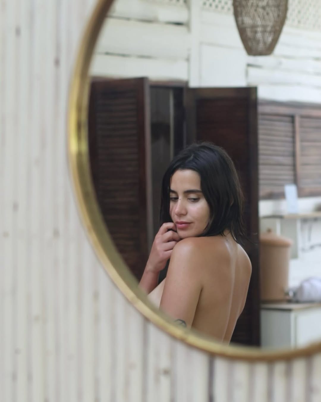 Post 4 by Valerie Cardenas on Instagram (image)