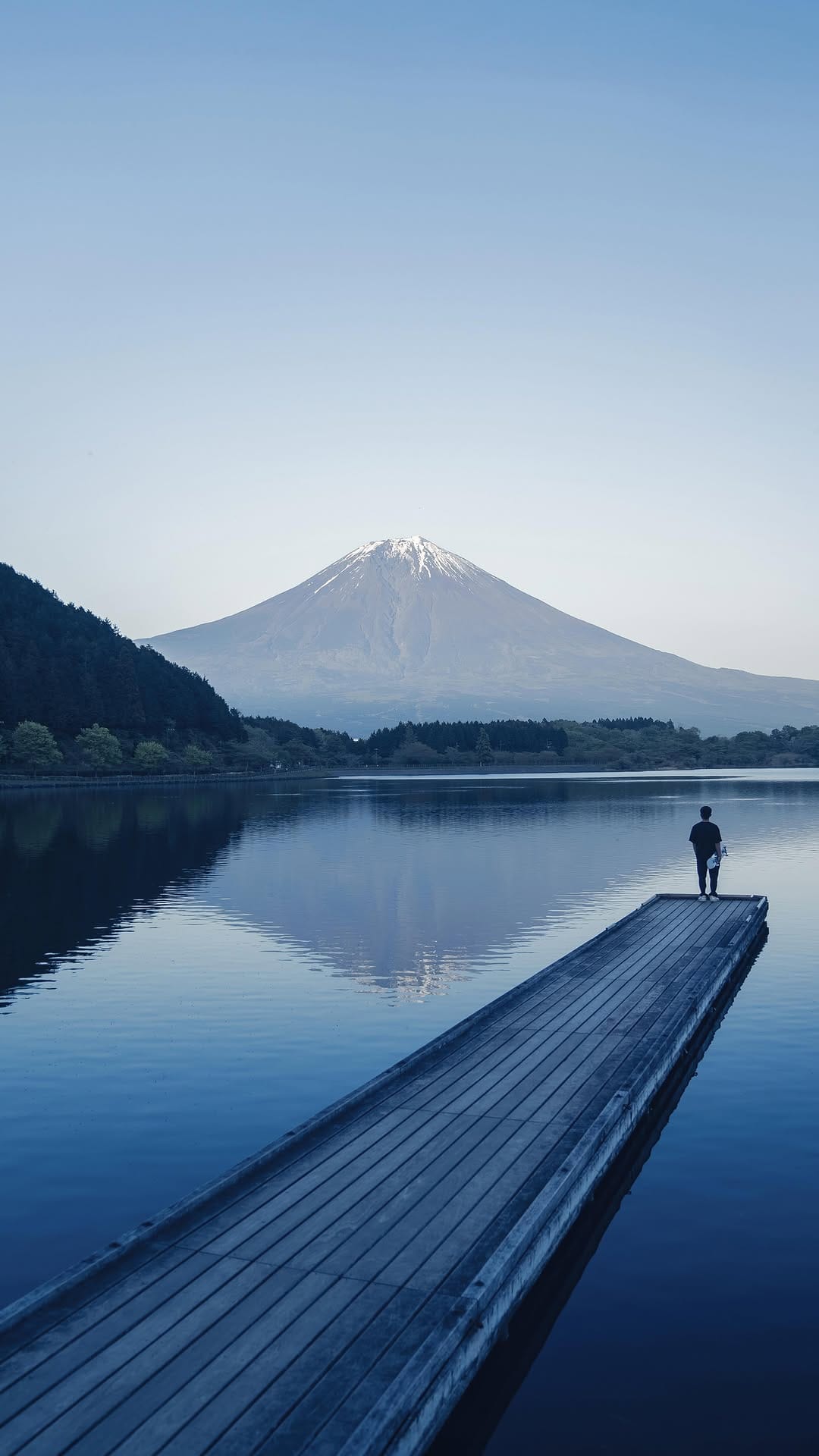 Post 10 by KIELY MIZUMOTO on Instagram (video)