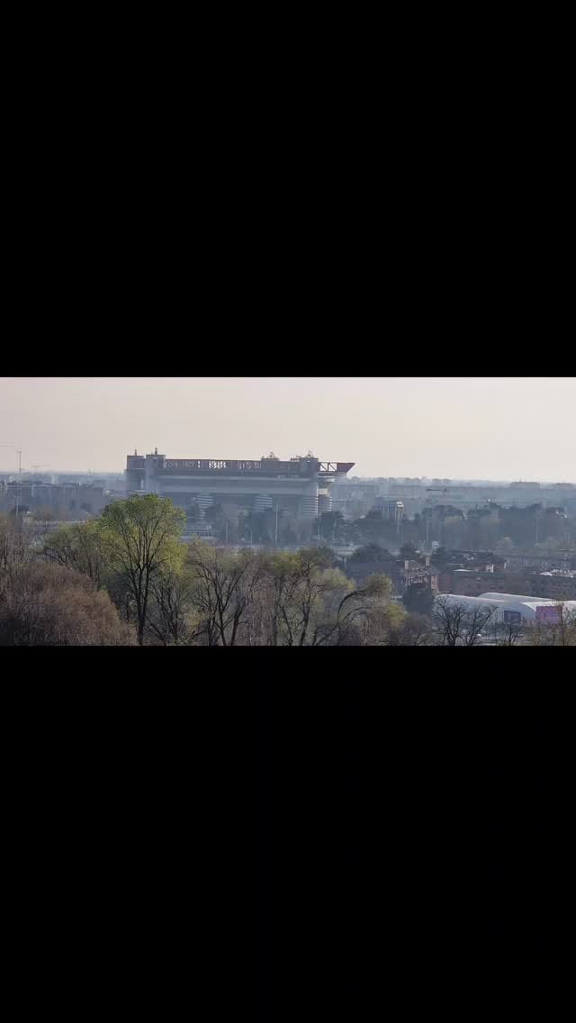 Post 8 by Roby Phoenix on Instagram (video)