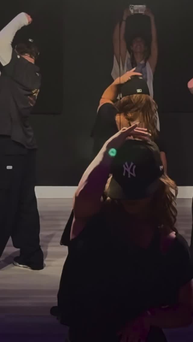 Post 4 by Kailyn Rogers on Instagram (video)