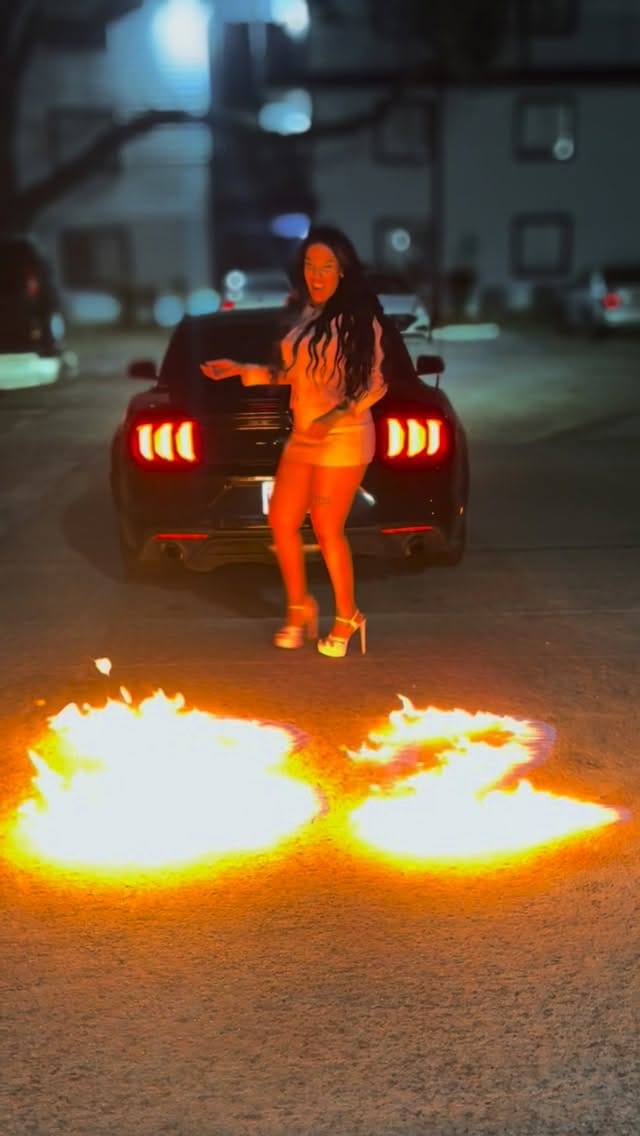 Post 4 by LA YARI 🇨🇺🇪🇸🇺🇸 on Instagram (video)