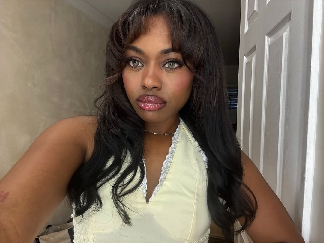 Post 6 by Tati Lashaé on Instagram (carousel)