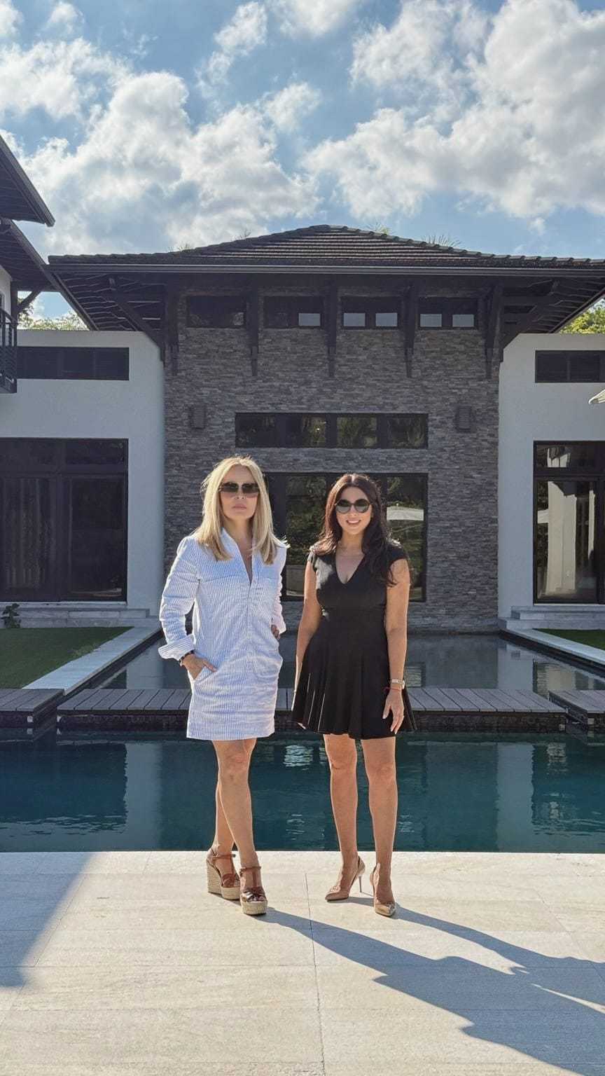 Post 5 by Real Estate Photo and Video | Miami | Fort Lauderdale on Instagram (video)