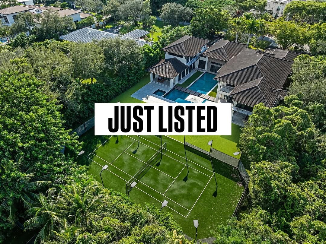 Post 6 by Real Estate Photo and Video | Miami | Fort Lauderdale on Instagram (carousel)