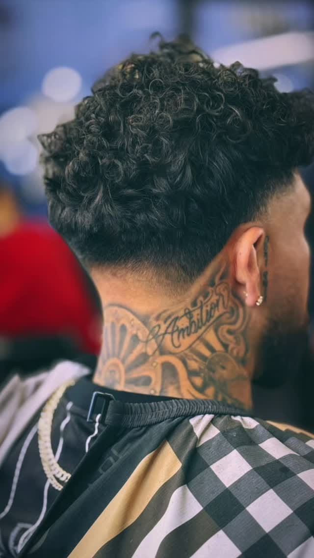 Post 1 by 🦍GORIGINAL™️ on Instagram (video)