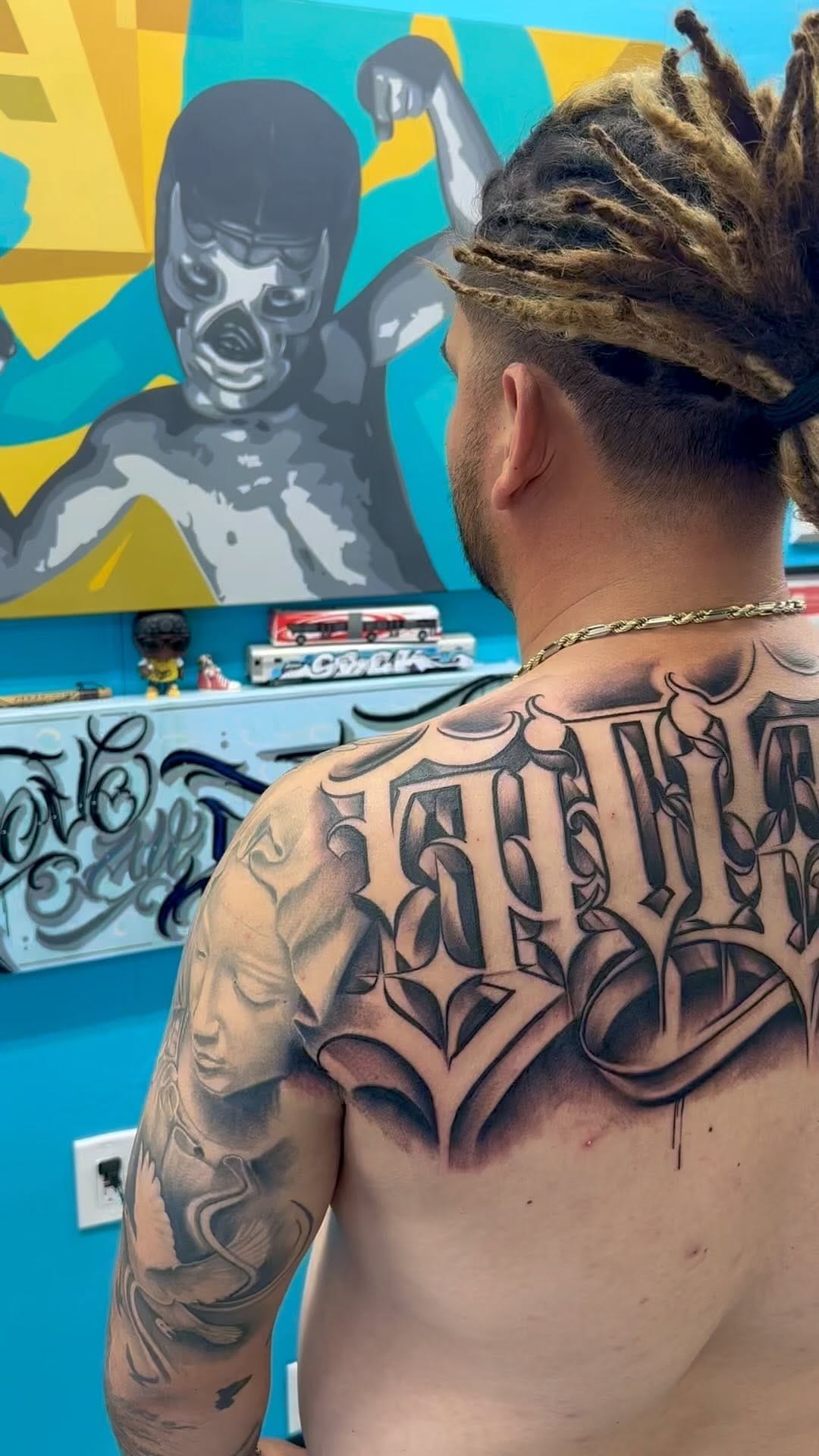 Post 9 by 🦍GORIGINAL™️ on Instagram (video)