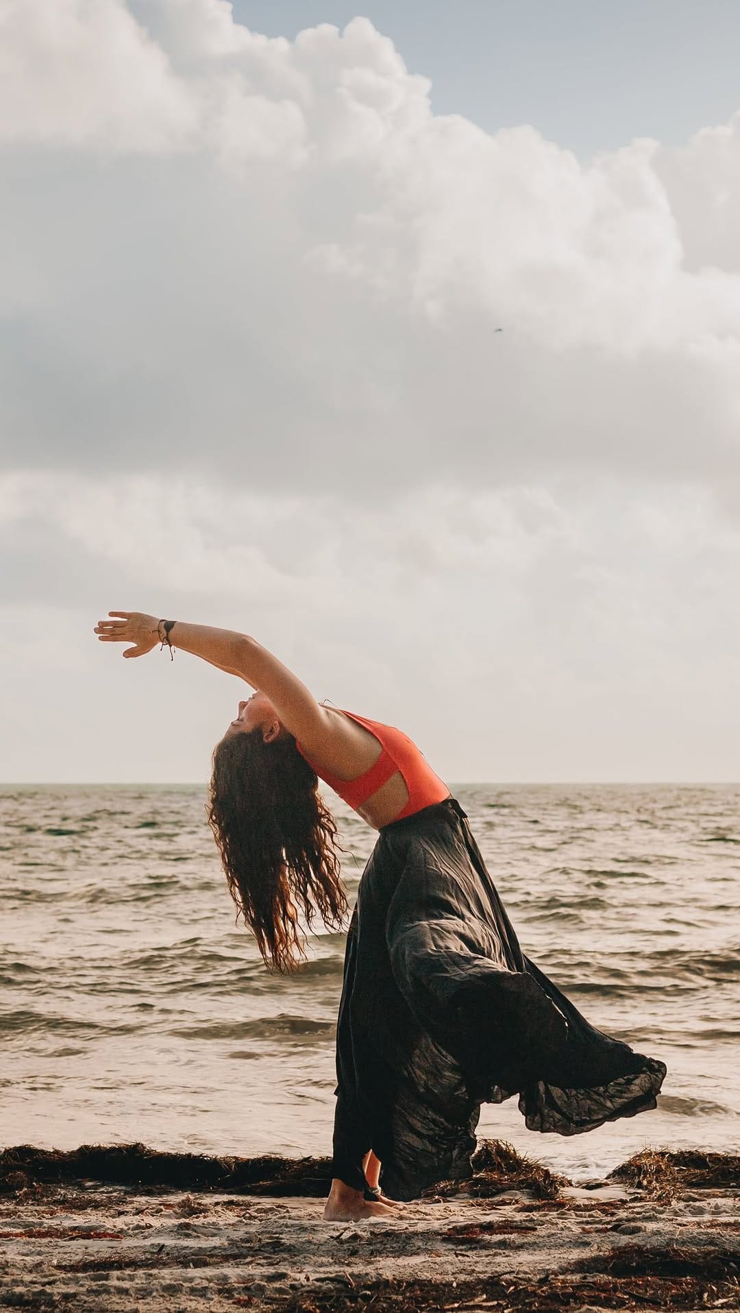 Post 10 by Alejandra Libertad Cadenas on Instagram (video)