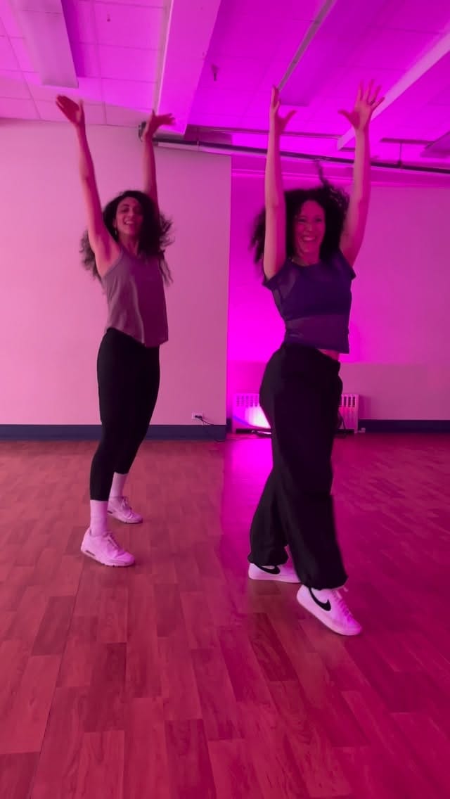 Post 6 by Ali Schwartz on Instagram (video)