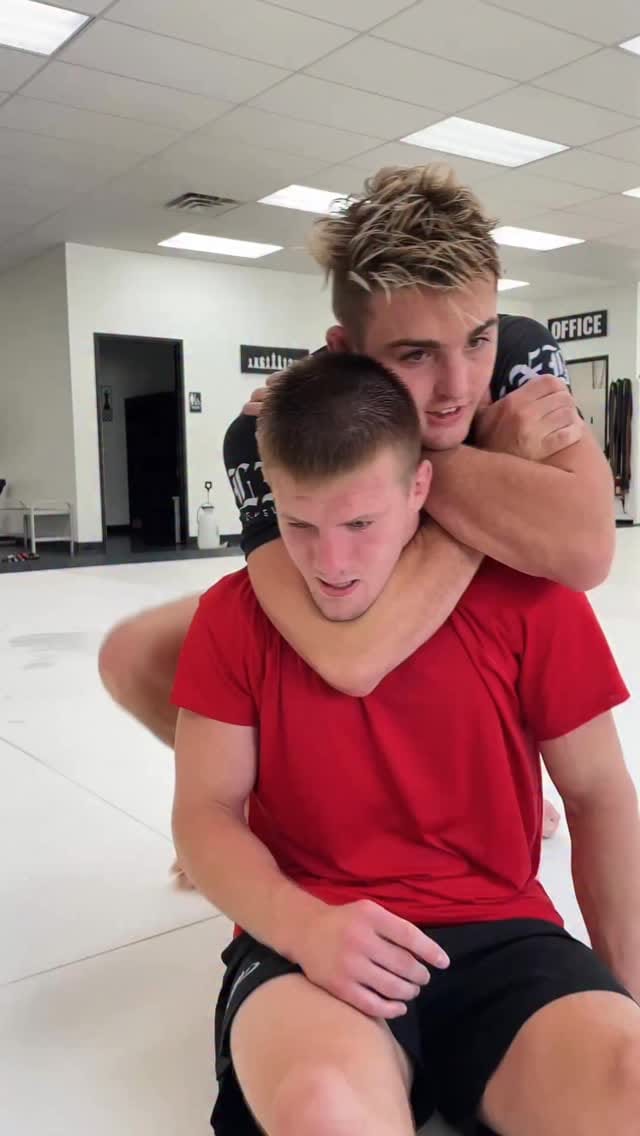 Post 4 by John Broughton🍋 on Instagram (video)