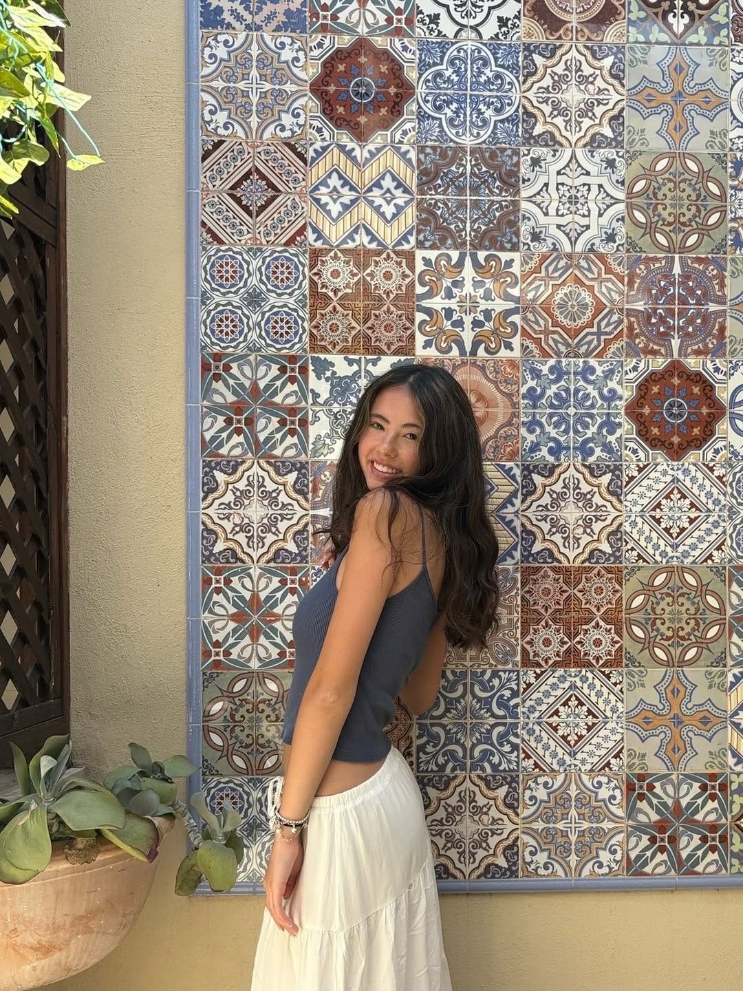 Post 2 by UW Alpha Phi on Instagram (carousel)