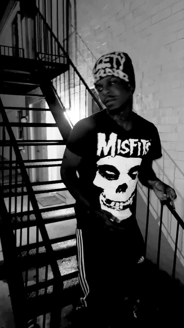 Post 1 by FUKK IT UP ZEKE!!!!!! on Instagram (video)