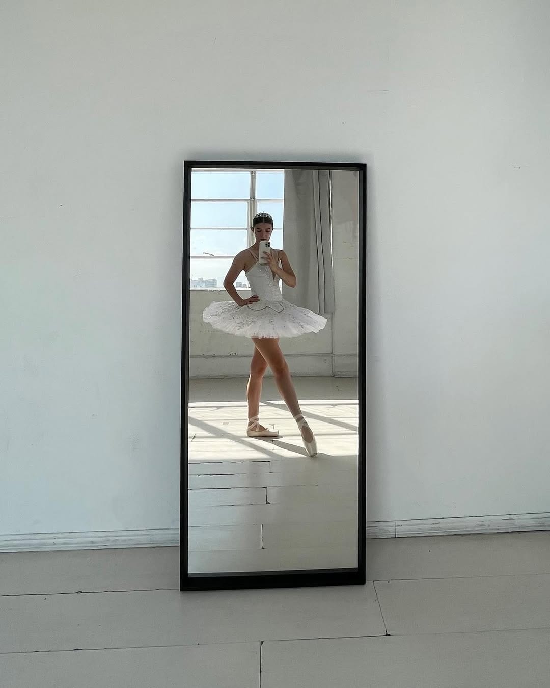 Post 10 by nina on Instagram (image)
