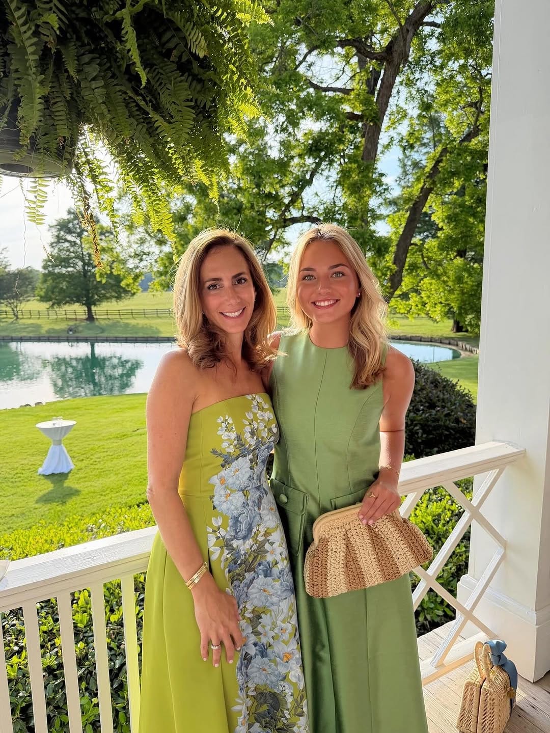 Post 5 by SIGMA KAPPA on Instagram (carousel)