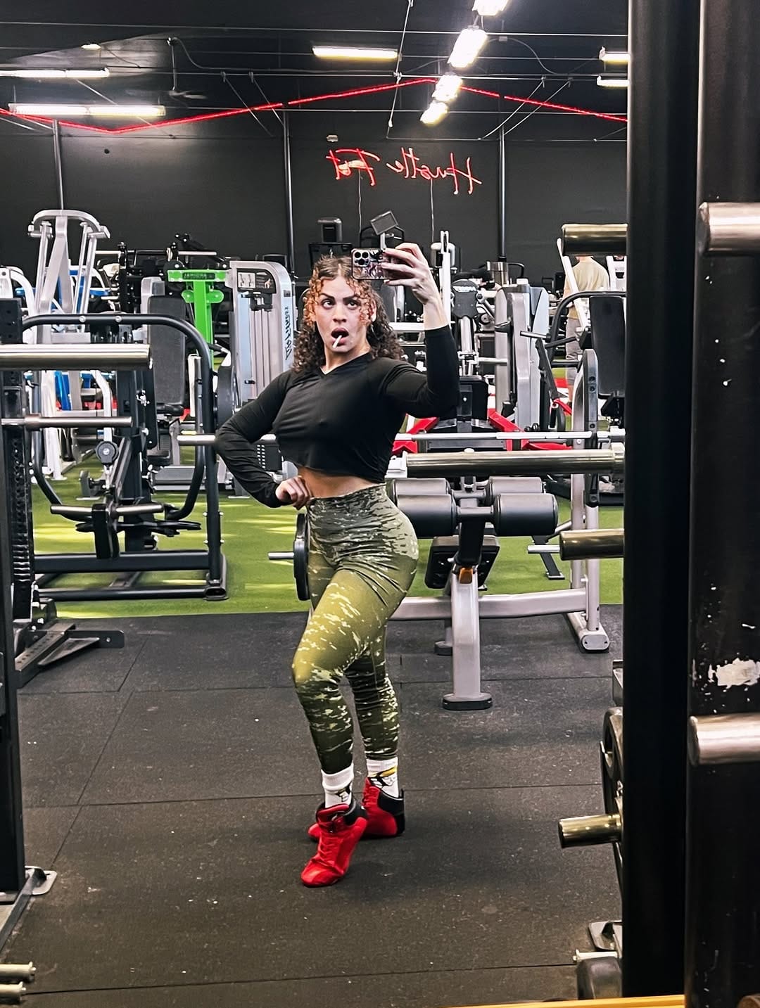 Post 4 by 🌐IFBB PRO GESSICA CAMPBELL🇧🇷🇺🇸🇪🇺 on Instagram (carousel)