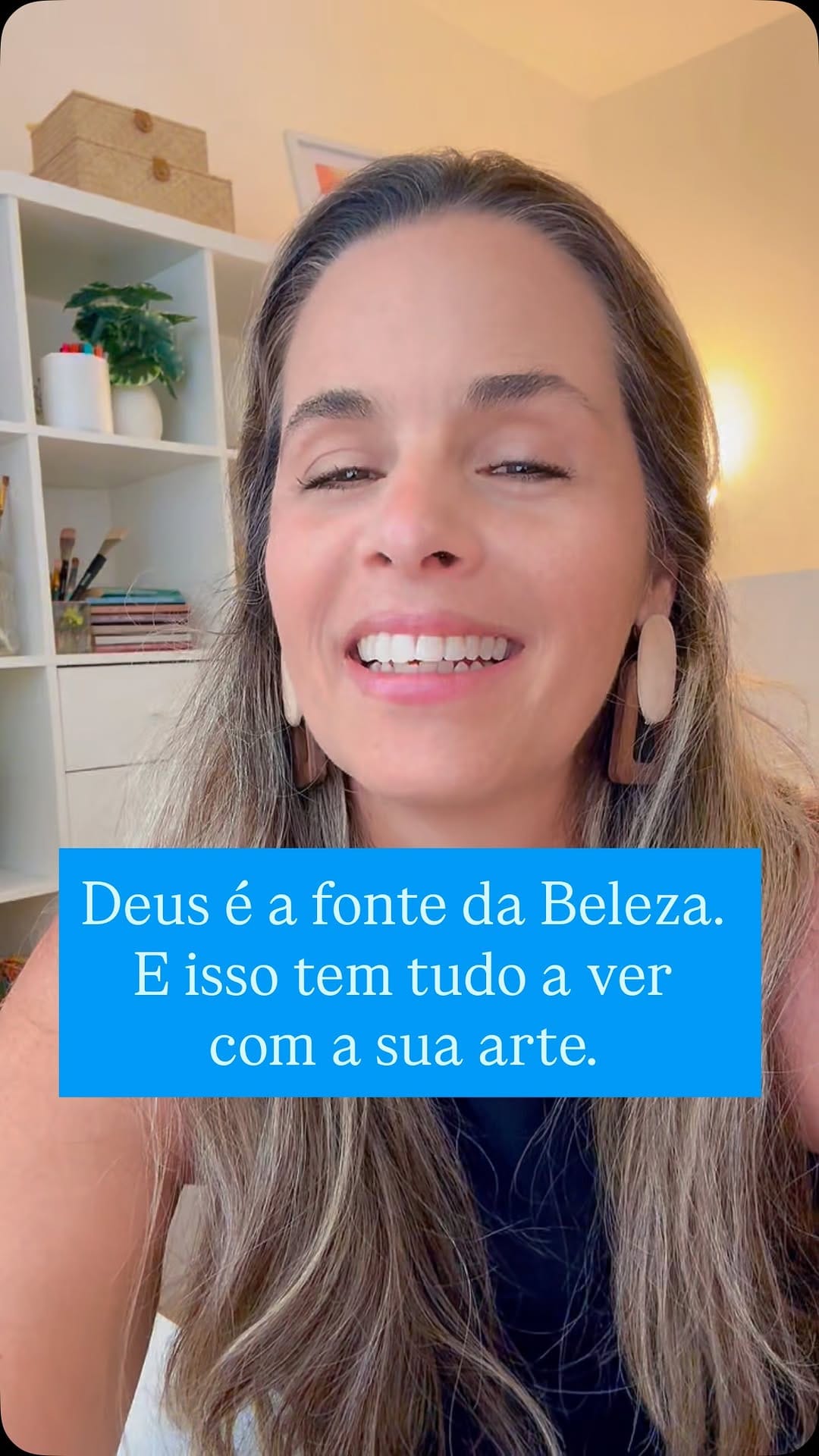 Post 3 by Diana Helman on Instagram (video)