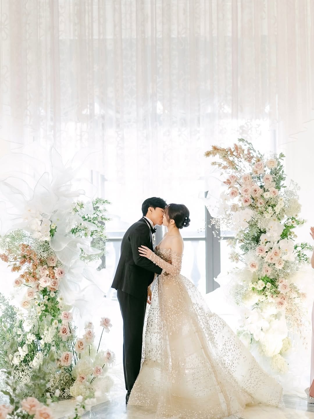 Post 4 by Allen Fu 攝影/婚禮/婚紗/孕婦寫真 on Instagram (carousel)