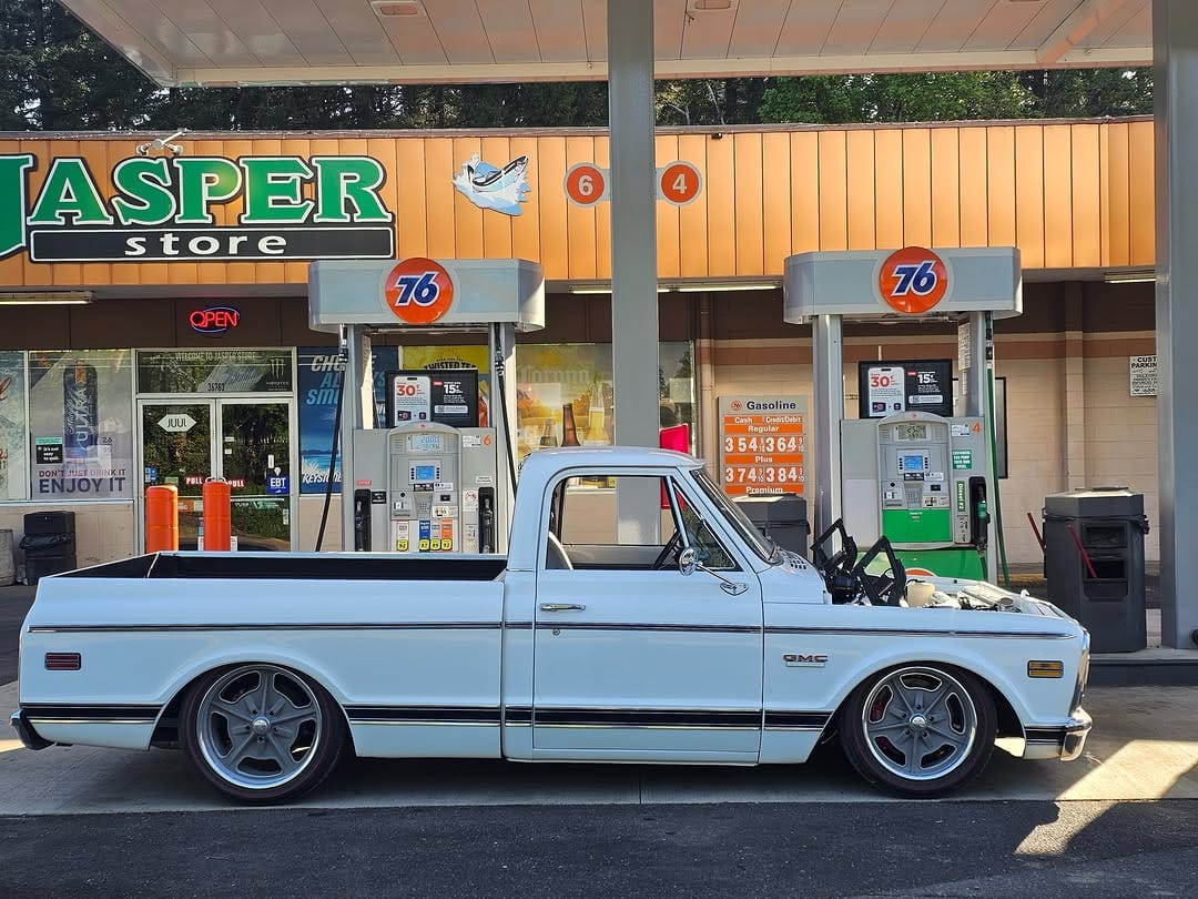 Post 1 by Artistic Customs on Instagram (carousel)
