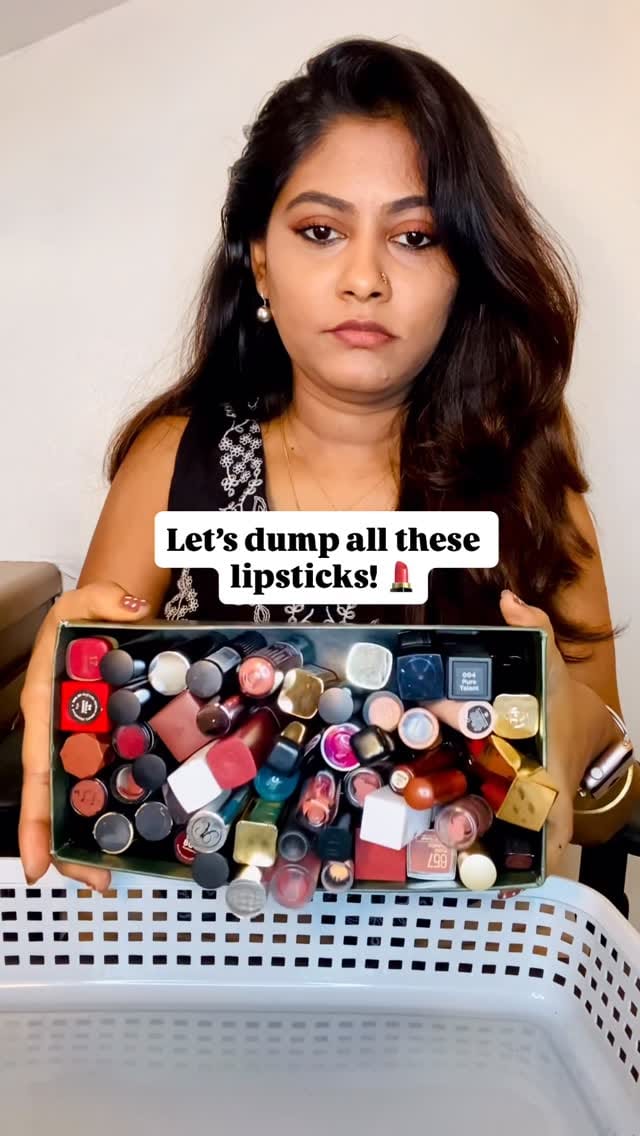Post 5 by Sneha on Instagram (video)
