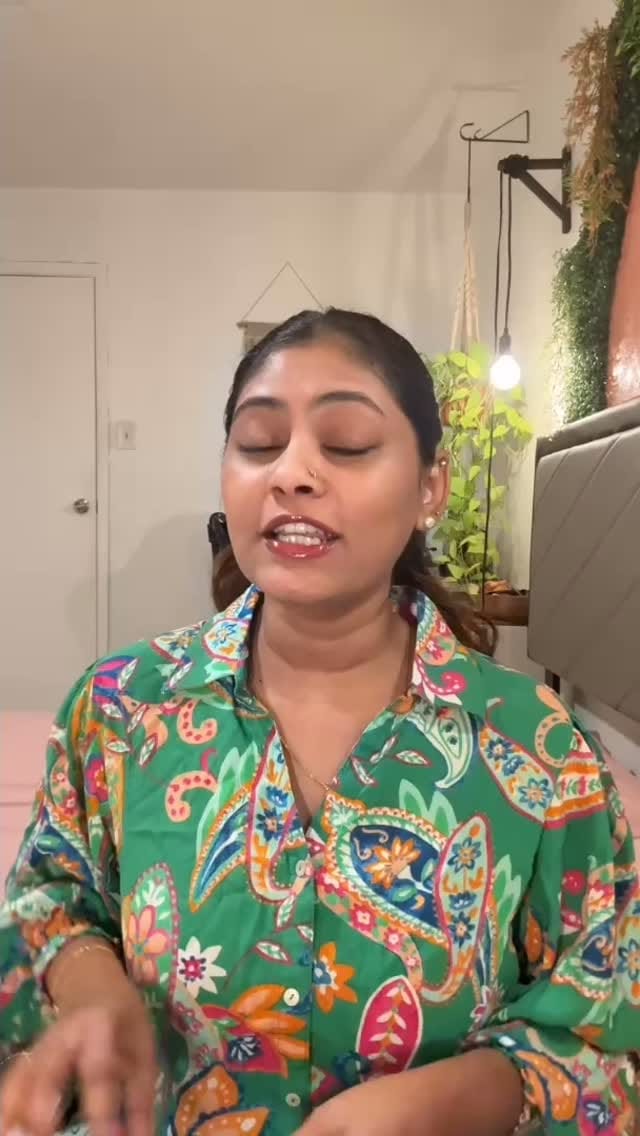 Post 2 by Sneha on Instagram (video)