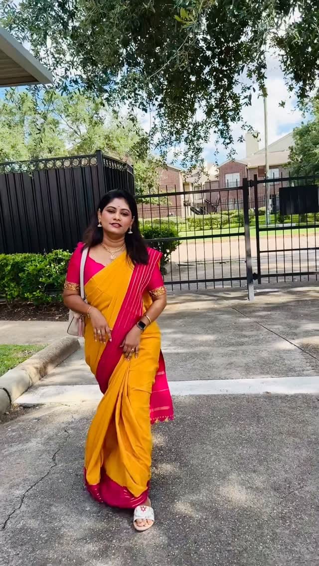 Post 9 by Sneha on Instagram (video)