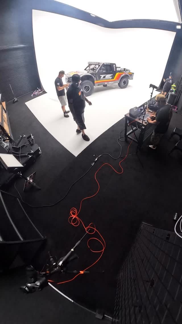 Post 4 by Daniel Schenkelberg on Instagram (video)
