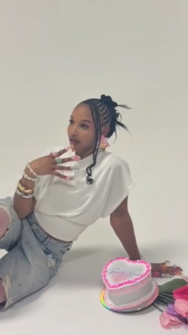 Post 8 by Mia | DMV Braid Artist + Educator on Instagram (video)