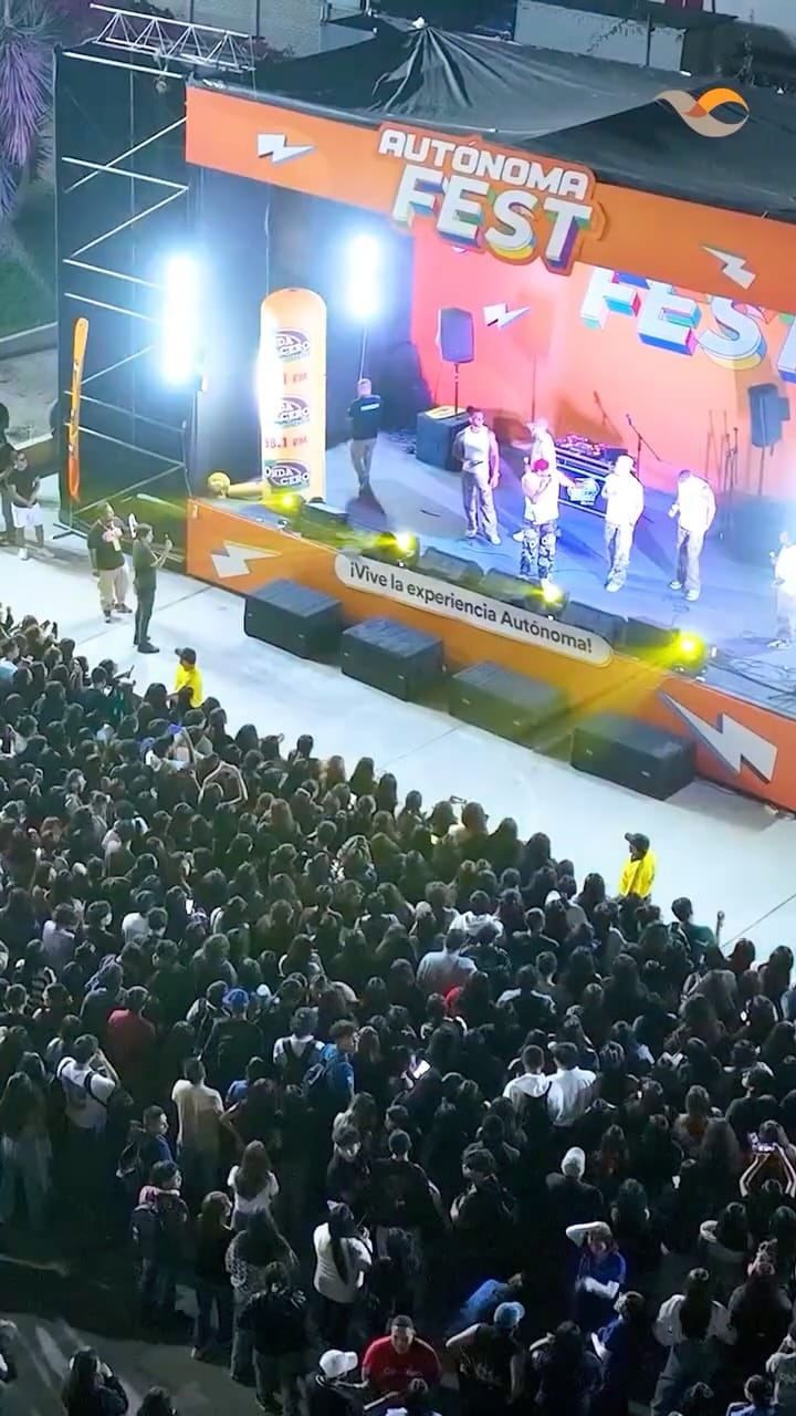 Post 10 by Universidad Autónoma del Perú on Instagram (video)