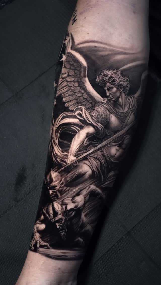 Post 6 by ⚜️Juan Perez⚜️ on Instagram (video)