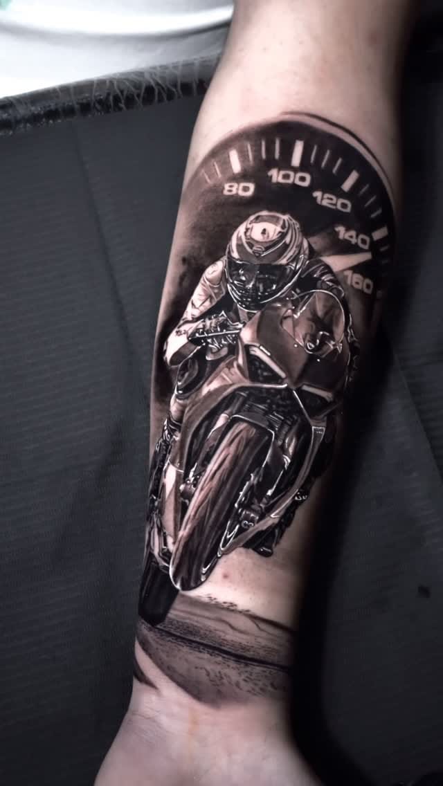 Post 3 by ⚜️Juan Perez⚜️ on Instagram (video)