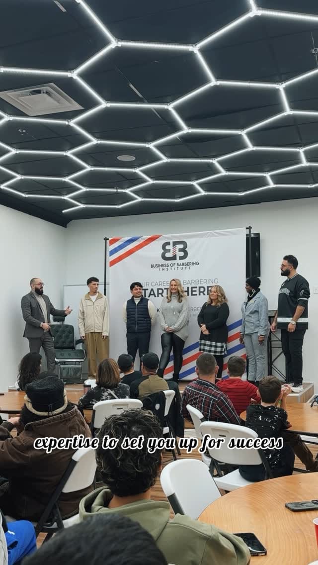 Post 9 by 𝘐𝘴𝘢 𝘈𝘫𝘦𝘵𝘪 on Instagram (video)