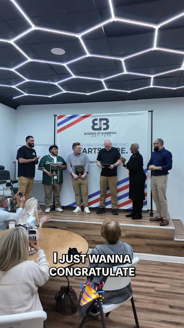 Post 7 by 𝘐𝘴𝘢 𝘈𝘫𝘦𝘵𝘪 on Instagram (video)