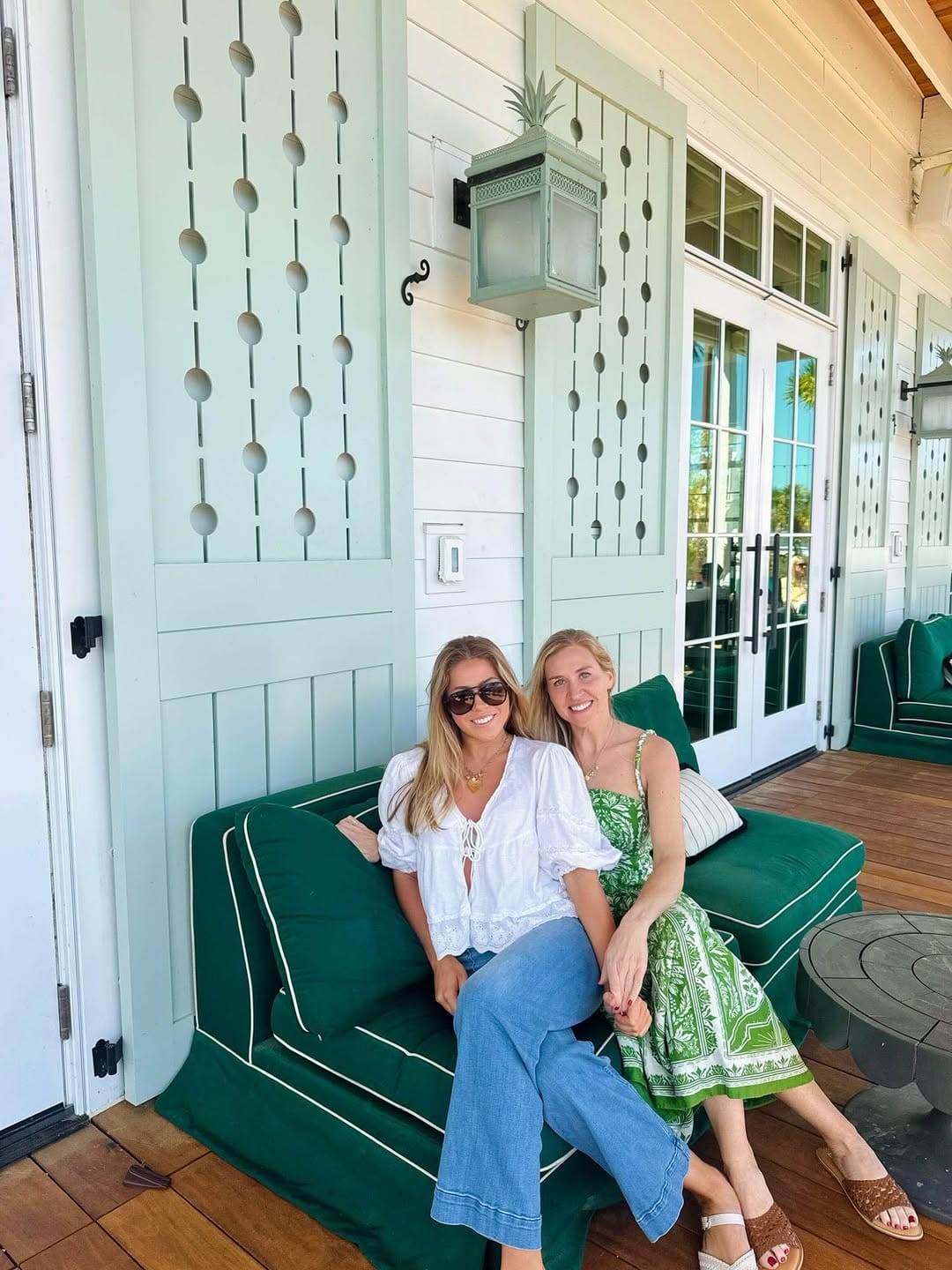 Post 7 by ALPHA XI DELTA on Instagram (carousel)