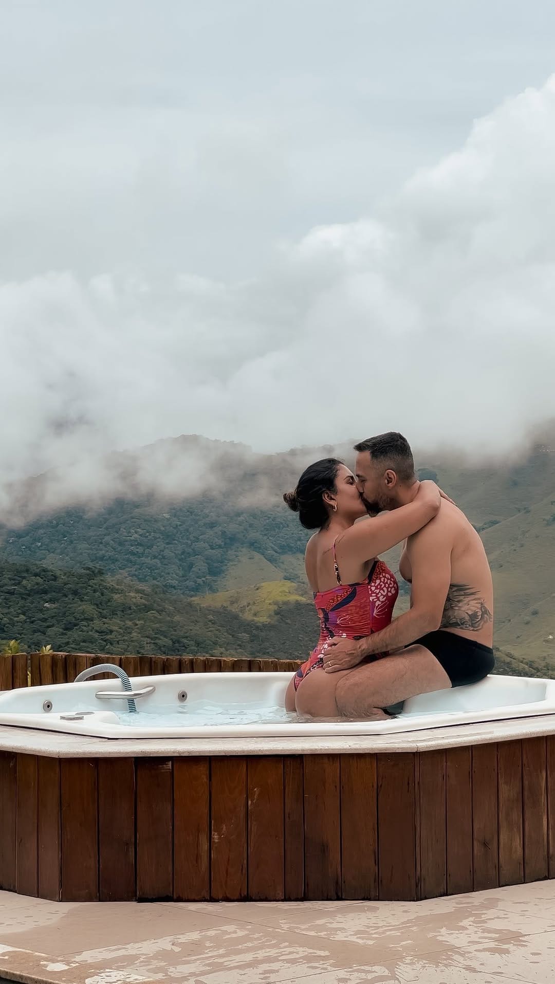 Post 10 by CASA SHAMBALLA SANA RJ on Instagram (video)