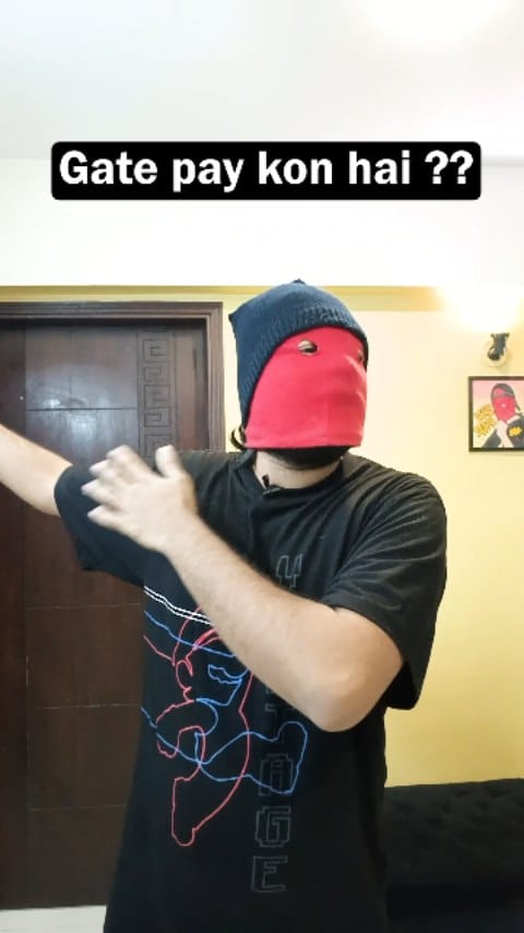 Post 4 by Why man on Instagram (video)