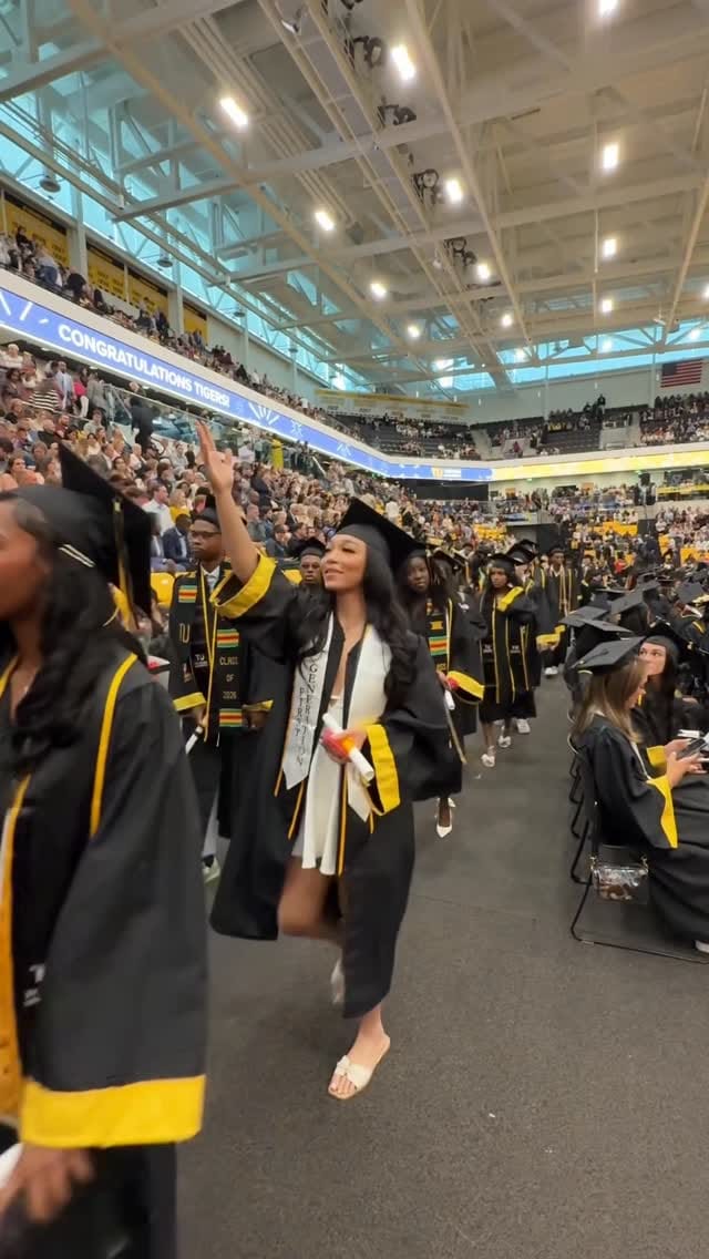 Post 7 by Towson University on Instagram (video)