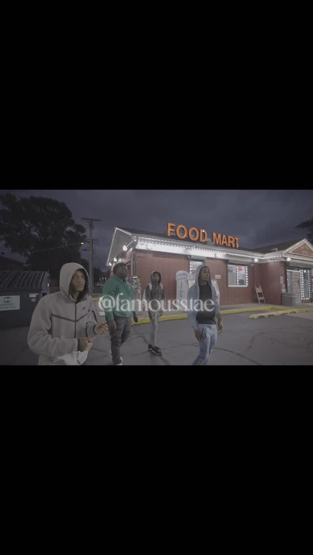 Post 3 by Chicago Videographer Famouss.Tae on Instagram (video)