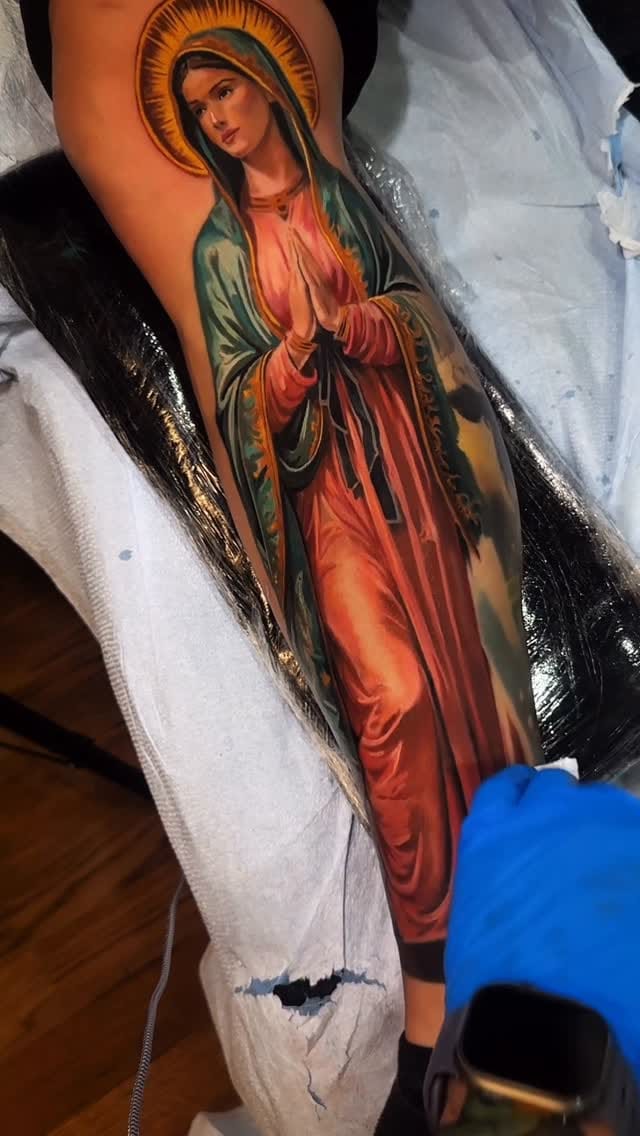 Post 8 by angel.antonio.tattoos on Instagram (video)