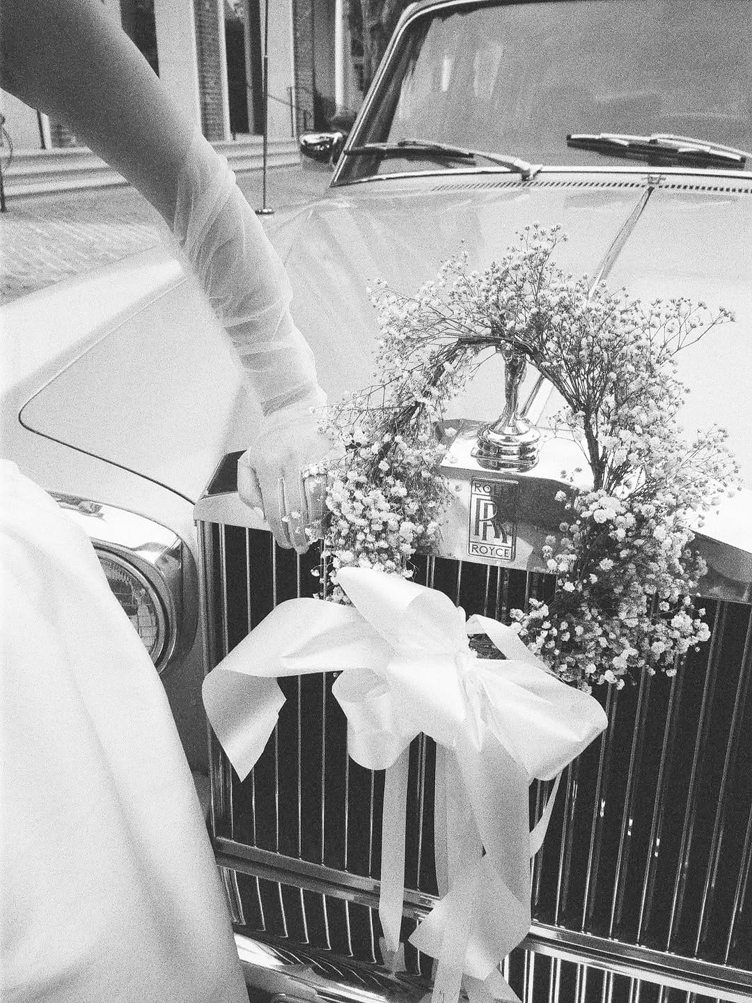 Post 9 by Rebecca Singleton | Wedding Photography on Instagram (carousel)